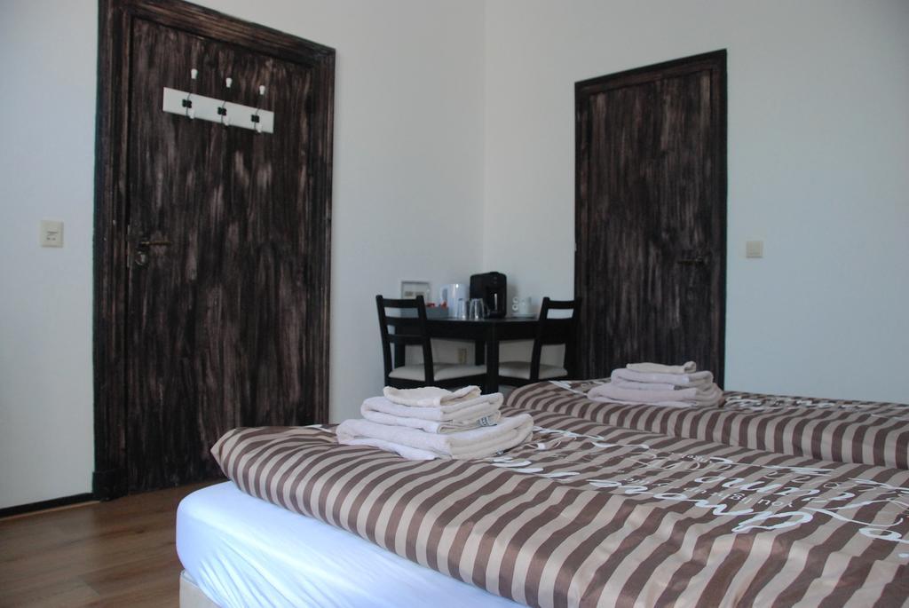 B&B Eten&Zo Tienraij Ngoại thất bức ảnh